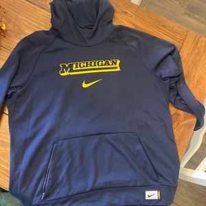 Mens Michigan Navy Pullover, New w/o Tags